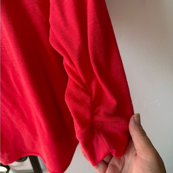 DKNY top - Picture 4 of 4